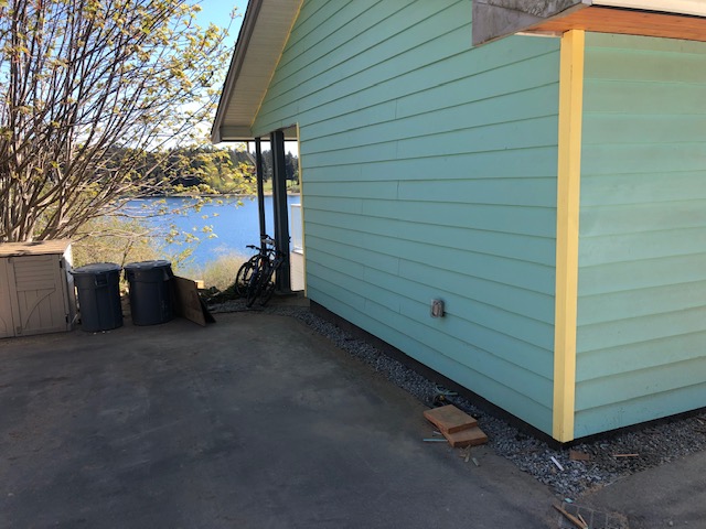 Garage and mudroom addition