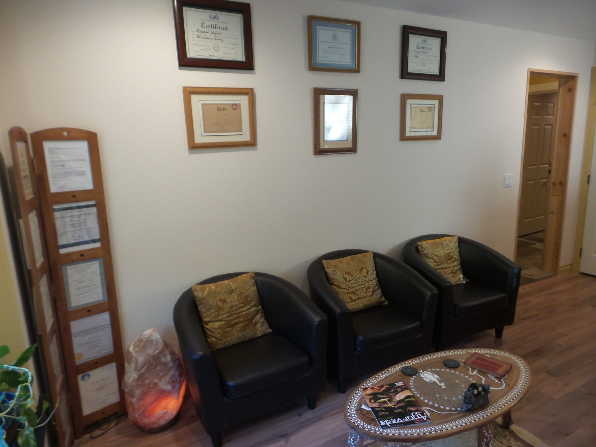 Lobby — decorative detail