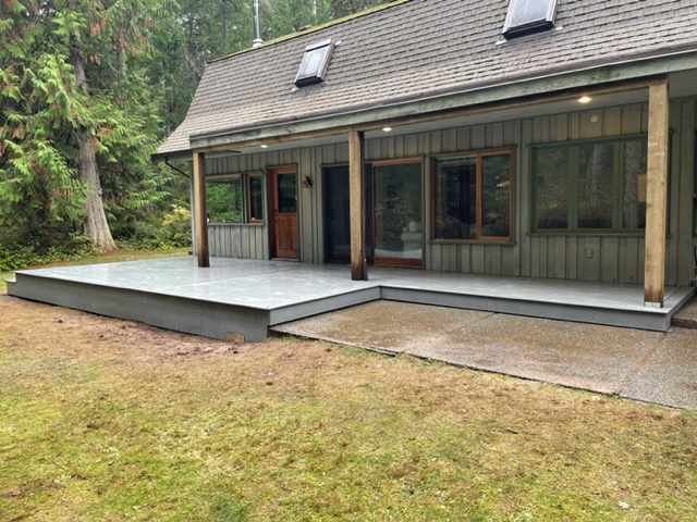 Custom deck detail