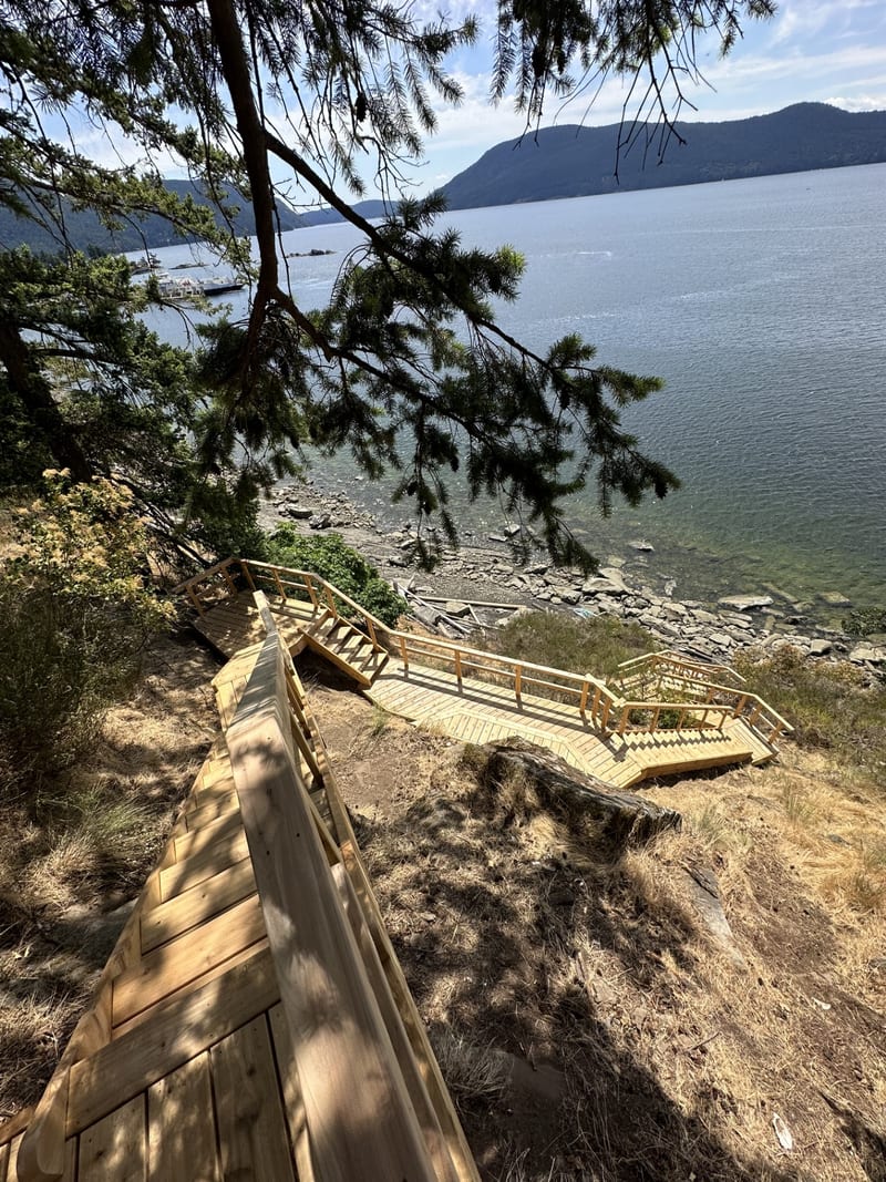Coastal stair — railing and post detail