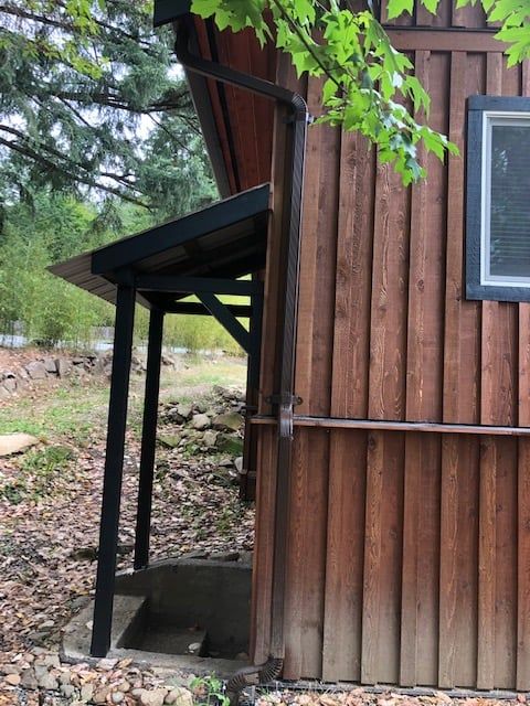 Red cabin renovation — completed